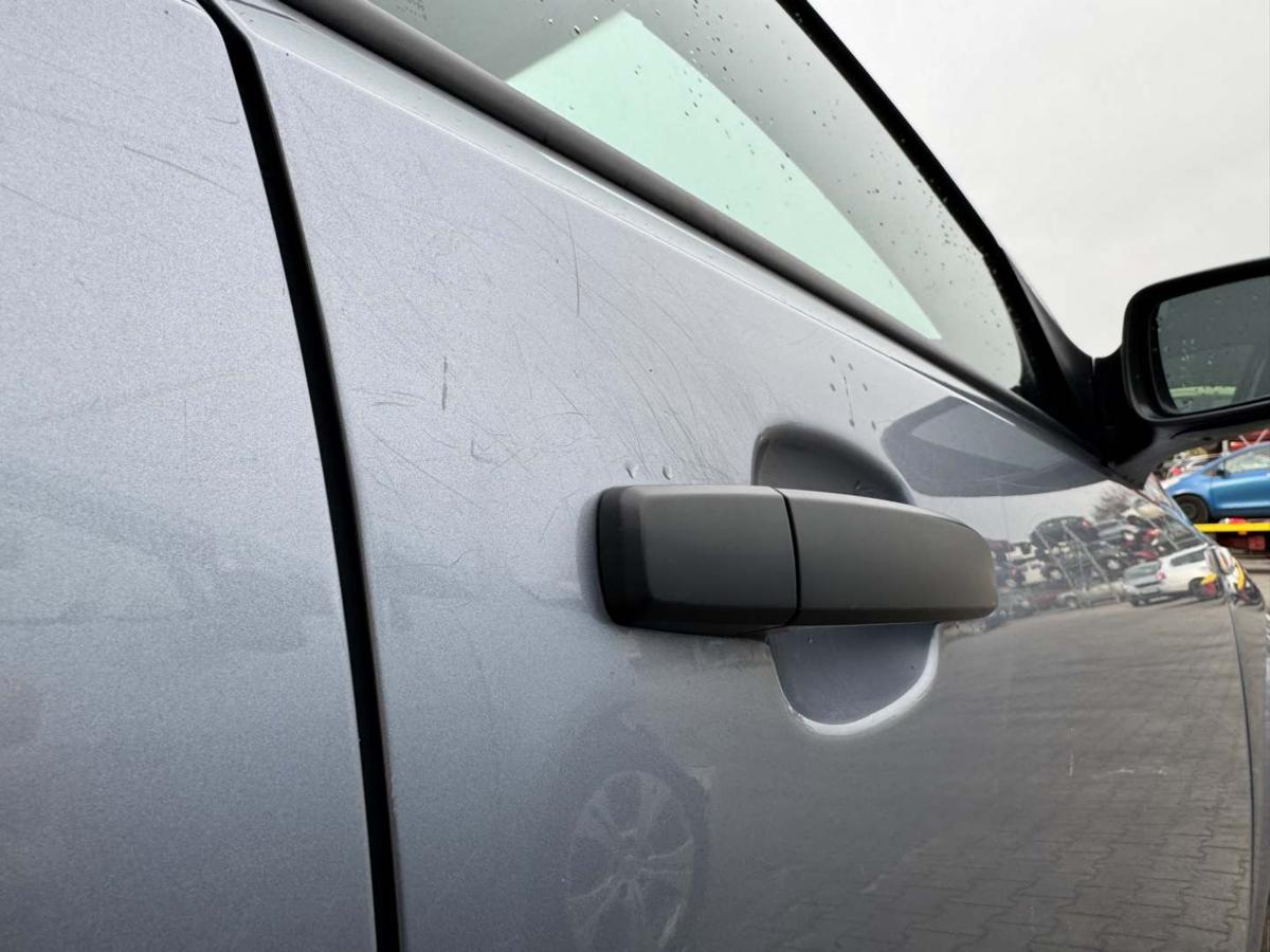 Opel Astra H original T&uuml;r vorn rechts Z163 Lichtsilber 5-T&uuml;rer Rohbau Bj.2009